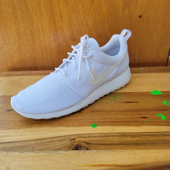 Nike Other - Nike Men's Shoes Rosherun Sneakers Size 10